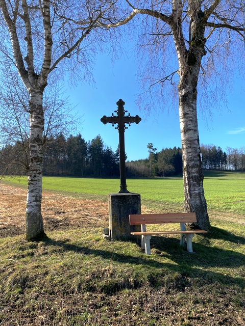 Winterstettenstadt-Sieberatsweiler, Metallkreuz