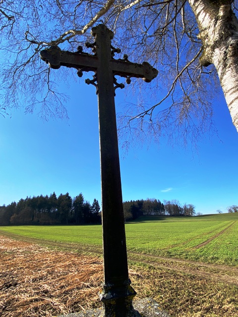 Winterstettenstadt-Sieberatsweiler, Metallkreuz