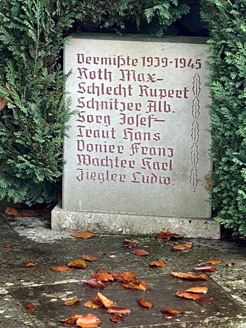 Aitrach, Kriegerdenkmal, Ansicht