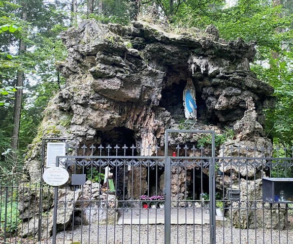 Amtzell, Lourdesgrotte