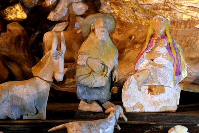 Weihnachtskrippe in der Pfarrkirche Mari Himmelfahrt in Baienfurt