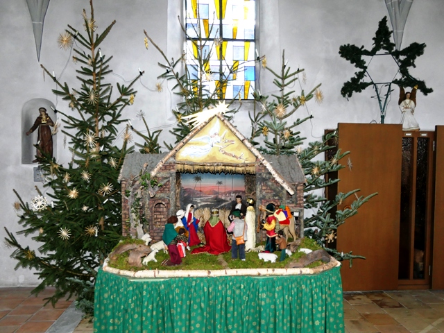 Krippe in der Pfarrkirche Baindt