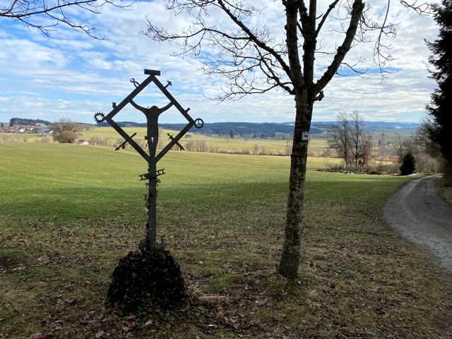 Balterazhofen, Arma-Christi-Kreuz