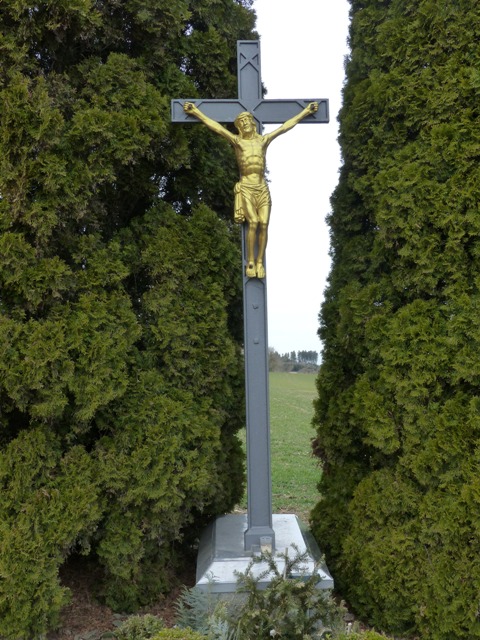 Wegkreuz, Strae Richtung Furt, Bushaltestelle