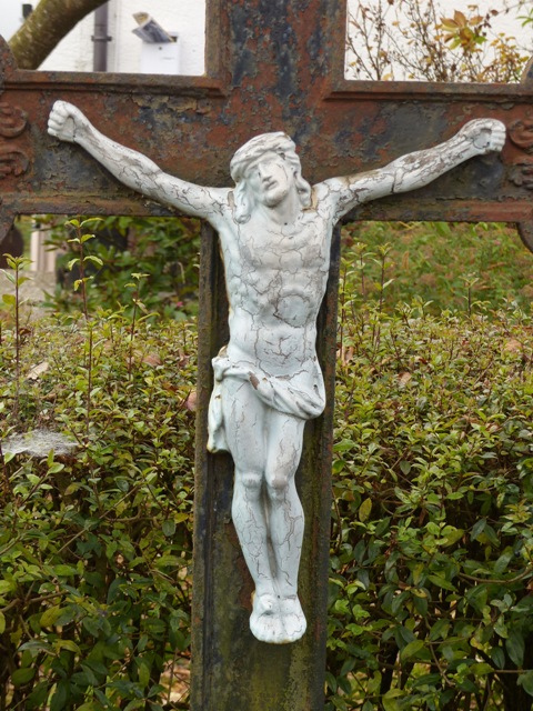 Wegkreuz Wolfegger Strae, innerorts, Detail