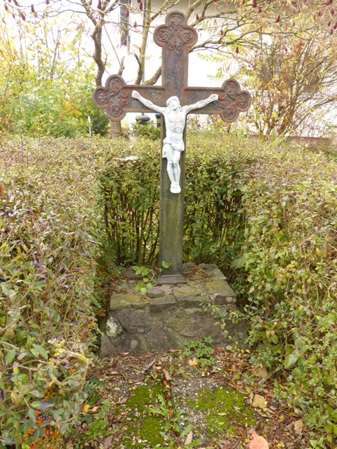 Wegkreuz Wolfegger Strae, innerorts