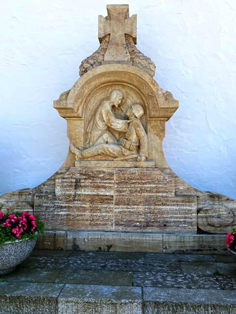 Kriegerdenkmal Beuren