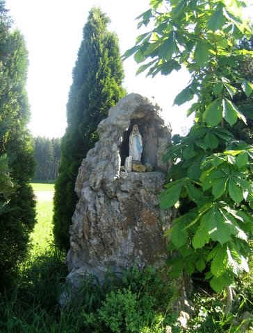 Lourdes-Grotte, 18. Jh., Kohaus Richtung Mattenhaus, Fam. Hans Bohner, Kohaus