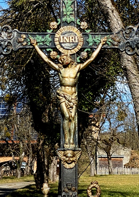 Jugendstilwegkreuz auf neuem Sockel, Bodnegg