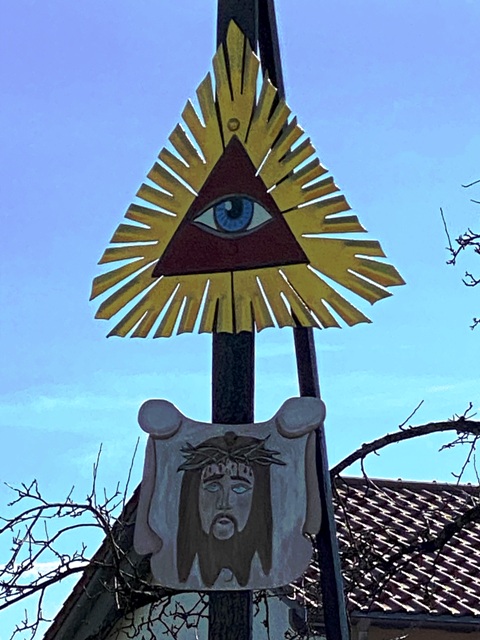 Wegkreuz auf dem Weg nach Waldburg