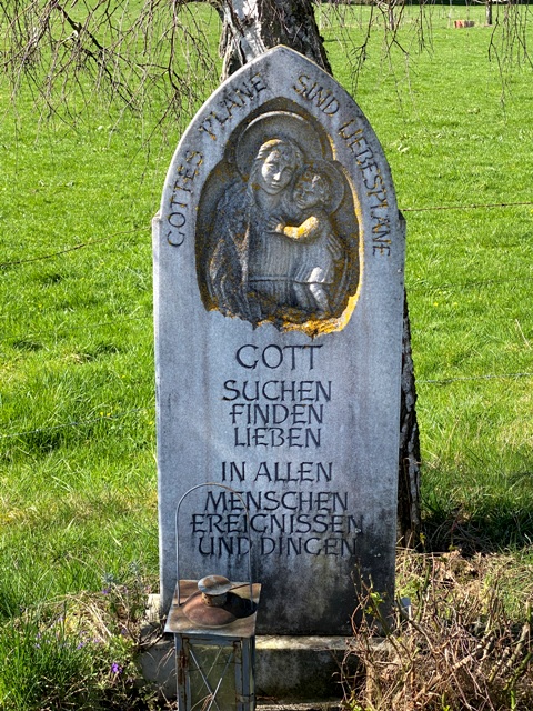 Bildstock bei Oflings, nrdlich der Bahnlinie