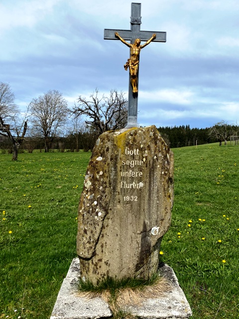 Kreuz bei Schwadenberg