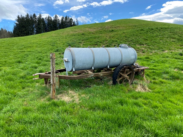 Kreuz zwischen Kferhofen und der L 320