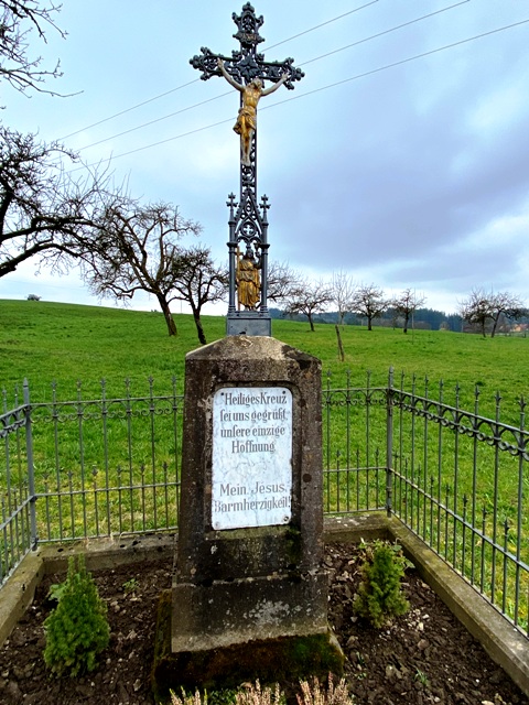 Wegkreuz in Breiten