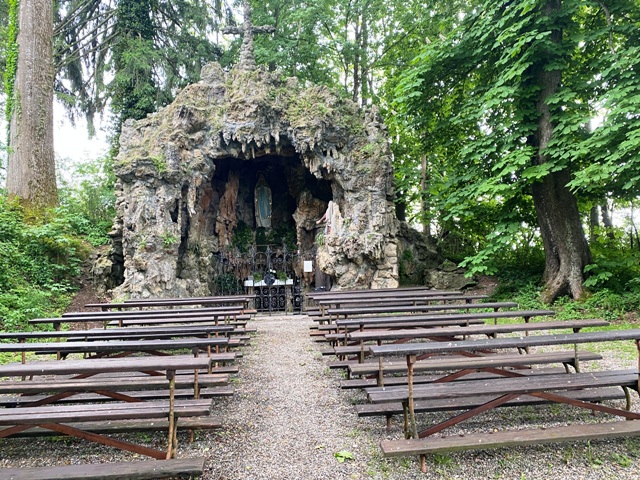 Deuchelried, Lourdesgrotte