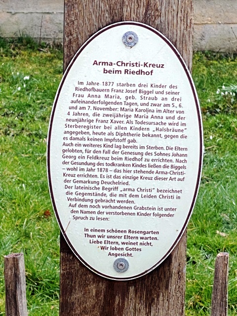 Arma-Christi-Kreuz am Riedhof