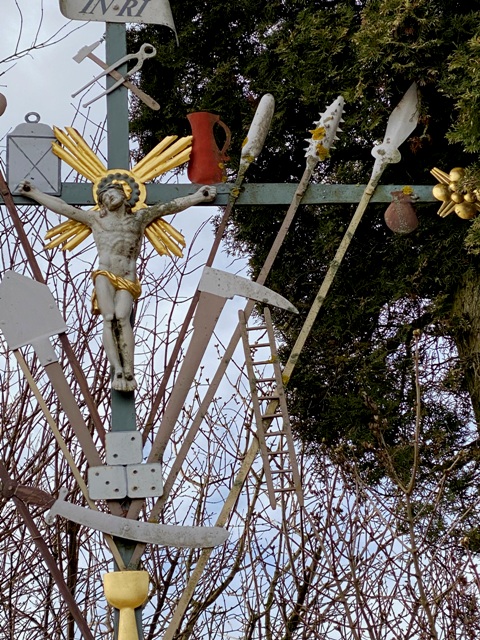 Arma-Christi-Kreuz an der L265 nahe Ellwangen