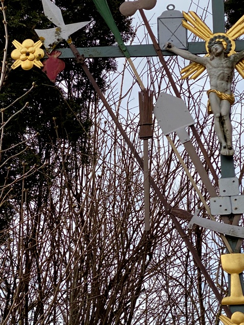 Arma-Christi-Kreuz an der L265 nahe Ellwangen