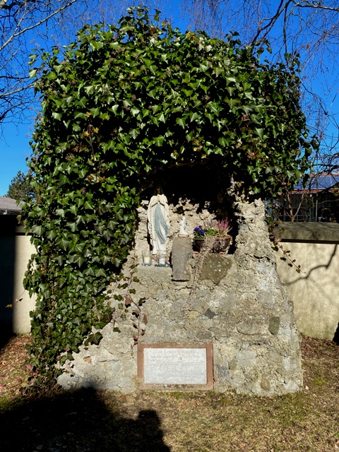 Lourdesgrotte auf dem frheren Friedhof in Fleischwangen