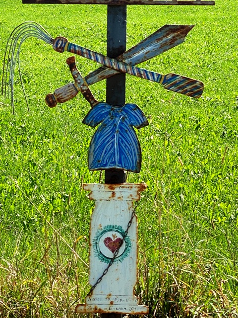 Arma-Christi-Kreuz zwischen Frauenzell und Hinznang