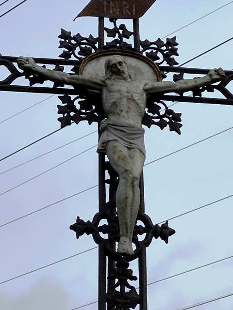 Haisterkirch, Feldkreuz mit Shnekreuz