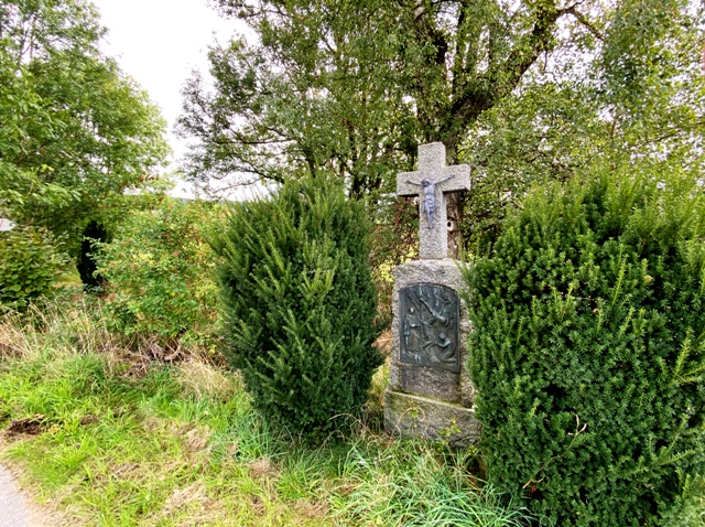 Wegkreuz Haisterkirch mit Fugelbild