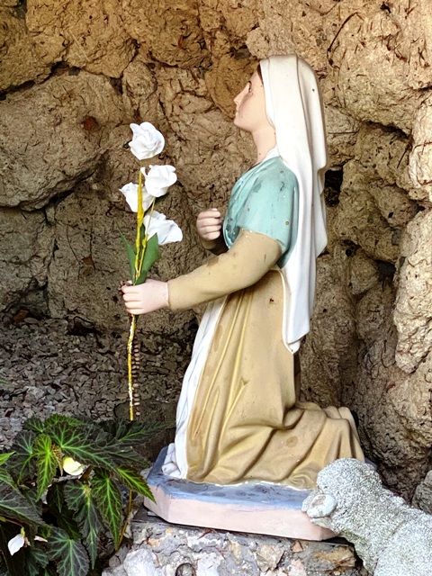 Lourdesgrotte Haslach, auf dem Gelnde des Heims St. Konrad