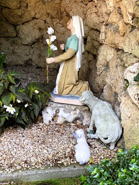 Lourdesgrotte Haslach, auf dem Gelnde des Heims St. Konrad