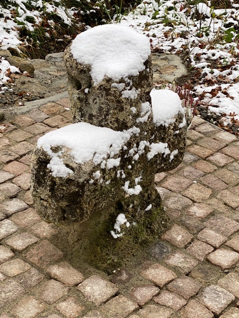 Heurenbach bei Bad Waldsee, Shnekreuz, von hinten