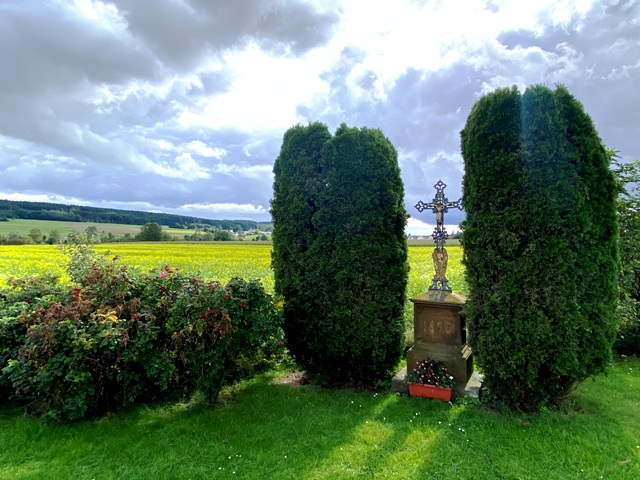 Wegkreuz in Hittelkofen