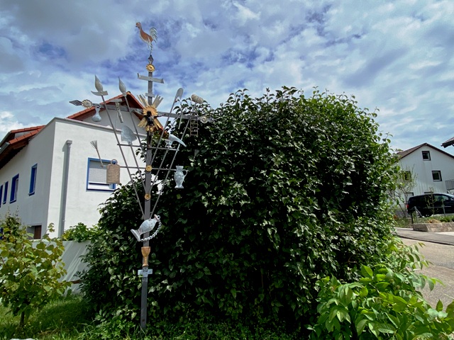 Arma-Christi-Kreuz in Kleinhaslach bei Isny