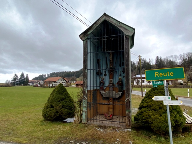 Maierhfen, Arma-Christi-Kreuz