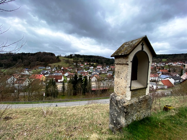 Neufra, Kreuzweg zur Hochbergkapelle
