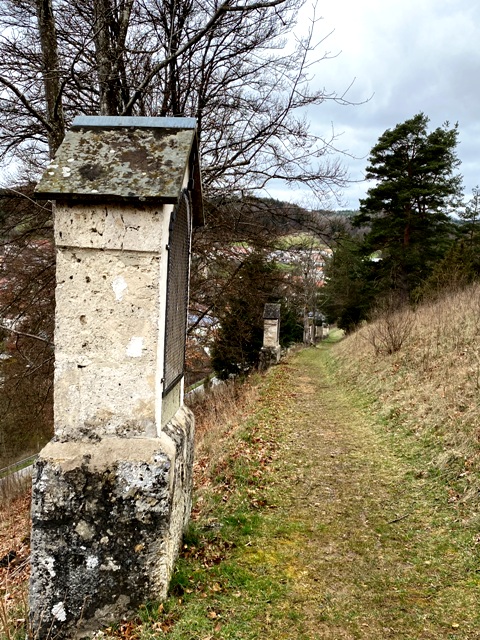 Neufra, Kreuzweg zur Hochbergkapelle