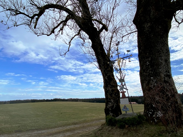 Ottmannshofen, Arma-Christi-Kreuz