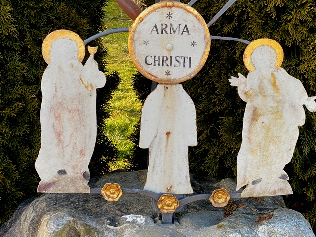 Ringers, Arma-Christi-Kreuz