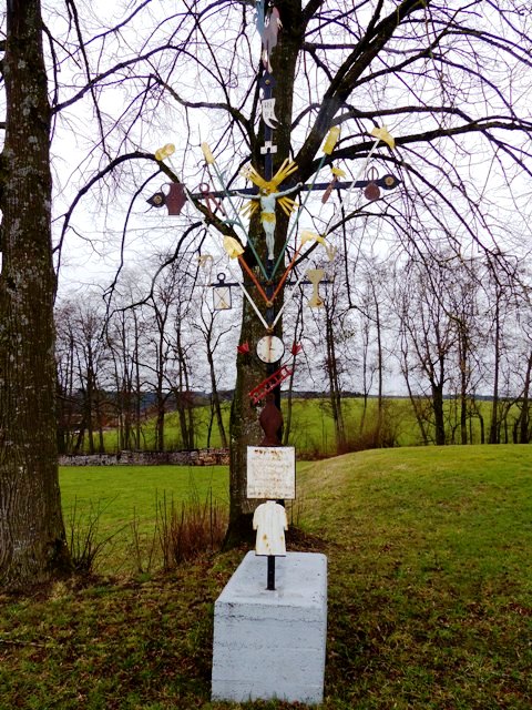 Arma-Christi-Kreuz Ortsausgang Rtenbach, Richtung Wolfegg