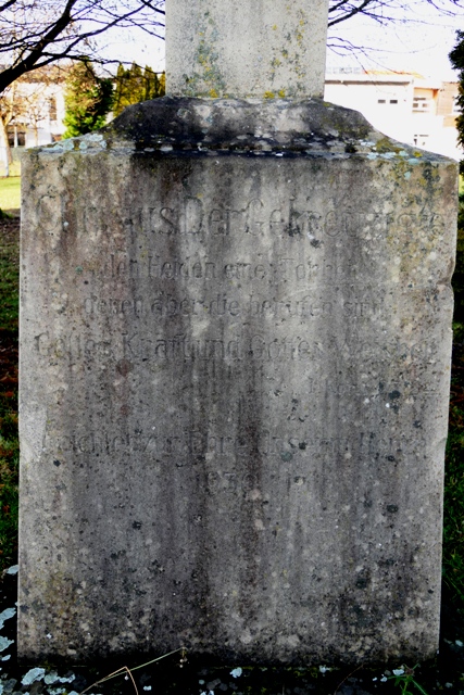 Wegkreuz in Weissenau