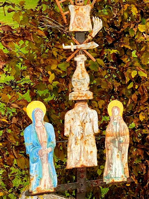 Willerazhofen, Arma-Christi-Kreuz, Detail