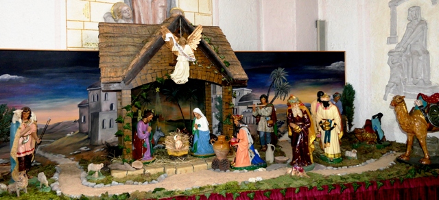 Krippe in der Pfarrkirche St. Georg, Wohmbrechts Krippe in der Pfarrkirche St. Georg, Wohmbrechts