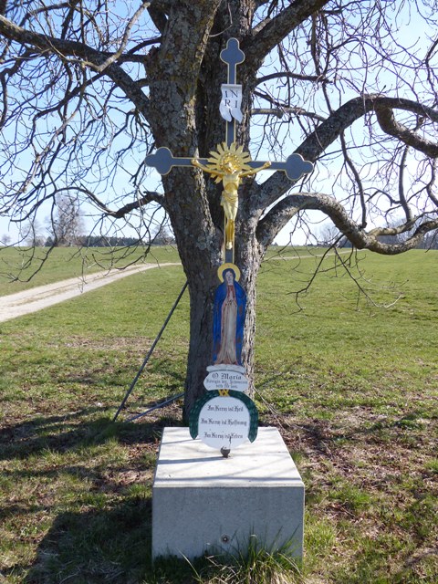 Wegkreuz, auf halbem Weg nach Rtenbach