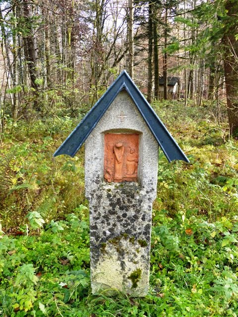 Kreuzweg zur Josefskapelle, Stationenbildstock